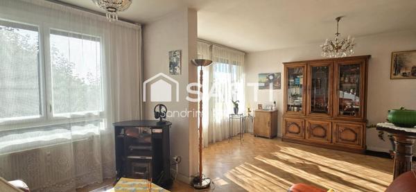 T4 avec Ascenseur Garage Grand Balcon et Cave