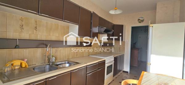 T4 avec Ascenseur Garage Grand Balcon et Cave