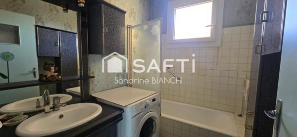 T4 avec Ascenseur Garage Grand Balcon et Cave