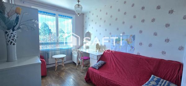 T4 avec Ascenseur Garage Grand Balcon et Cave