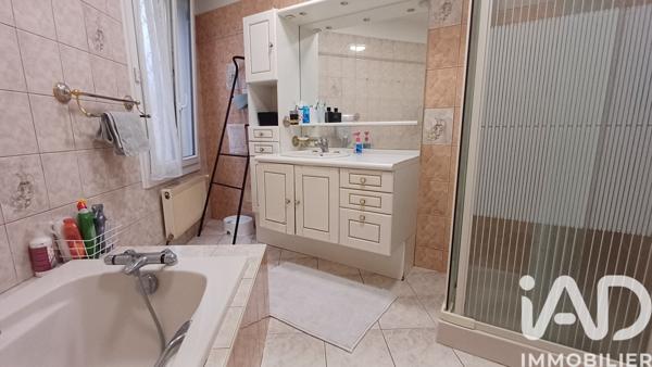 Maison à vendre 5 pièces 101 m² Évreux