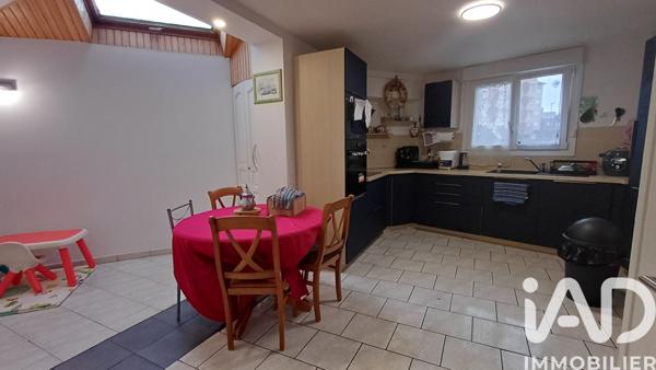 Maison à vendre 5 pièces 101 m² Évreux
