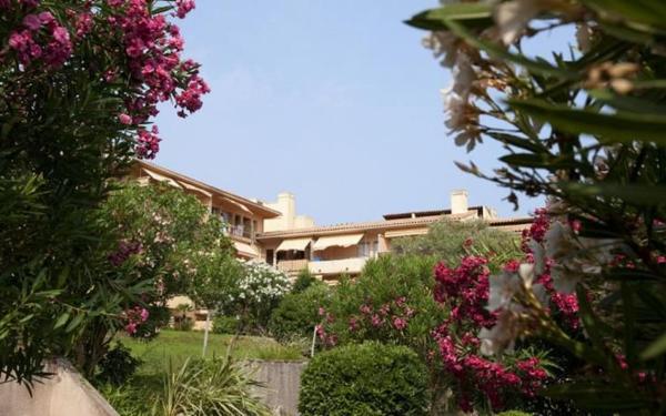 Appartement à vendre    2 pièces •  Saint-Tropez