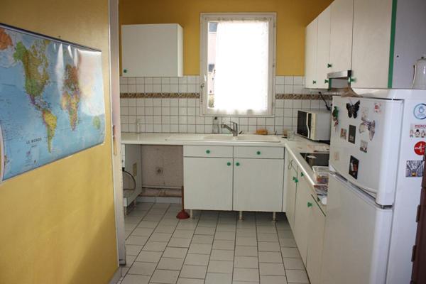 Maison Dourdan 6 pièce(s) 90 m2