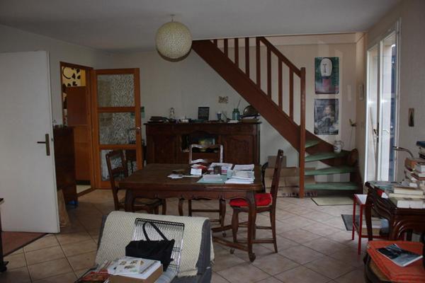 Maison Dourdan 6 pièce(s) 90 m2