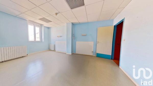 Appartement 4 pièces de 70 m² à Castelnaudary (11400)