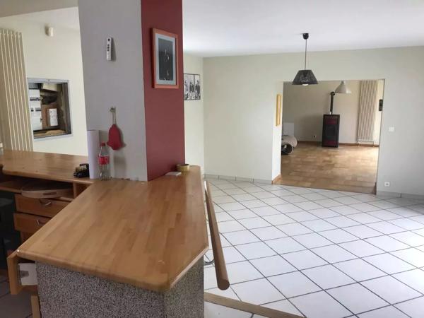 Grande maison avec piscine
