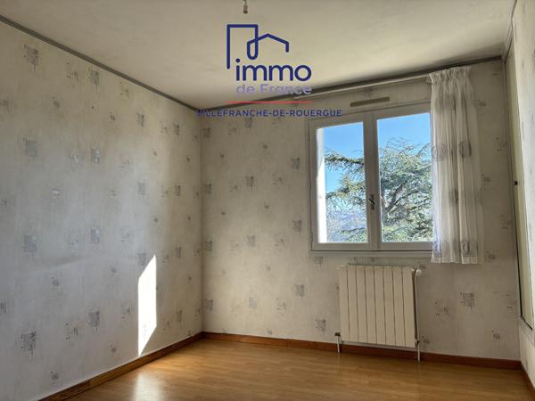 Maison 90 m² habitables, 3 chambres, sous sol total, 1000 m² de terrain