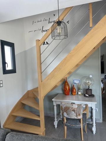5' Saumur Pavillon de 2018 avec de belles prestations- Suite parentale de plain pied- 4 chambres ur 727 m2 de terrain arboré clos