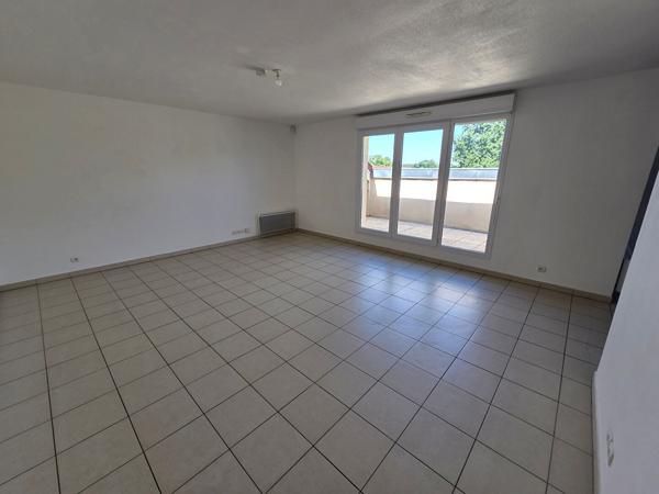 Appartement Dourdan 4 pièces de 84.04 m2 avec ascenseur !