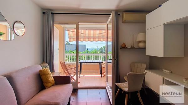 Saint-Aygulf T2 vue mer piscine parking