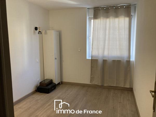 En exclusivité, Appartement T4 avec Terrasse, Cave et Parking