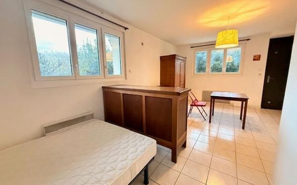 Appartement à louer    1 pièce • 27,50 m2 Irigny