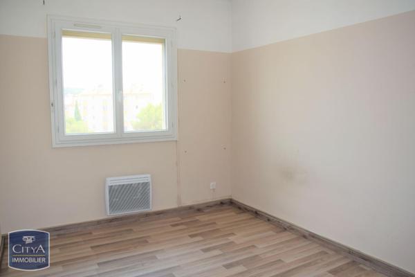 Appartement à louer 2 pièces 43.81m²