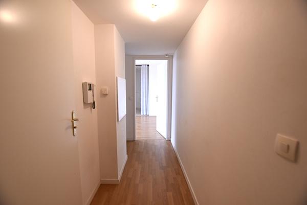 Appartement 2 pièces à vendre - Dernier étage, centre-ville de Combs-la-Ville