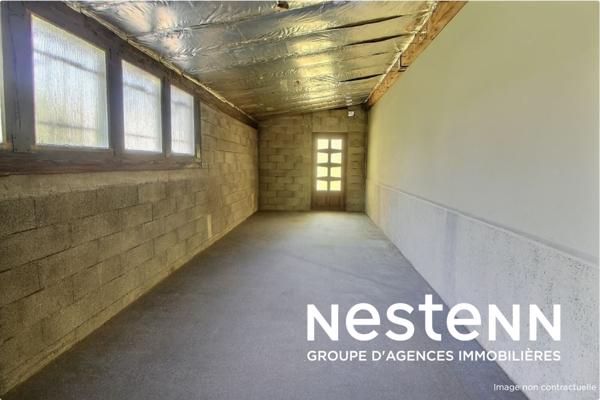 LIMITE ST FONS: # MAISON INDIVIDUELLE# 3 GARAGES# PISCINE OLYMPIQUE#RARE