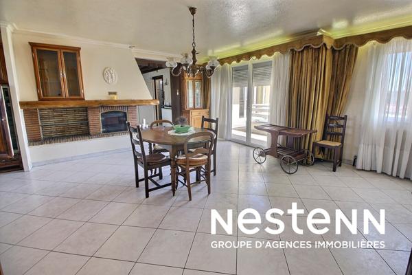 LIMITE ST FONS: # MAISON INDIVIDUELLE# 3 GARAGES# PISCINE OLYMPIQUE#RARE