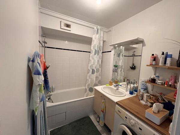 ORMEAUX - T4 - 86m² - ASCENSEUR - PARKING - TERRASSE