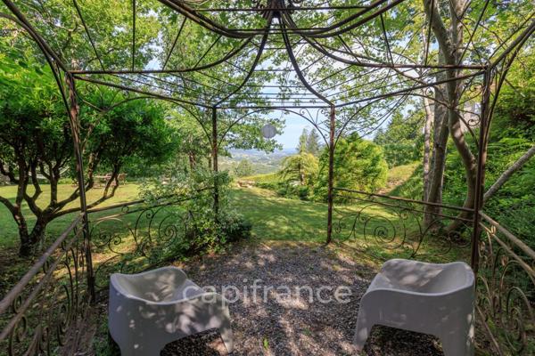 Propriété à vendre 10 pièces