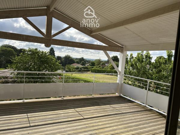 Maison
                                                                                                                                                                                                                                                                                                                        5 pièce(s)                                                                                                                                                                                                          3 chambre(s)                                                                                                                                                                                                          155  m²
