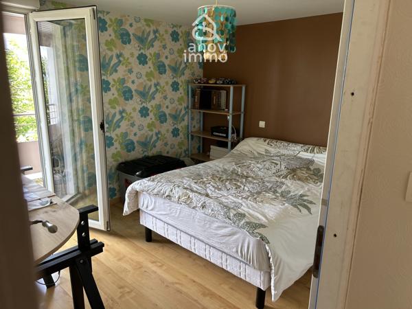 Maison
                                                                                                                                                                                                                                                                                                                        5 pièce(s)                                                                                                                                                                                                          3 chambre(s)                                                                                                                                                                                                          155  m²