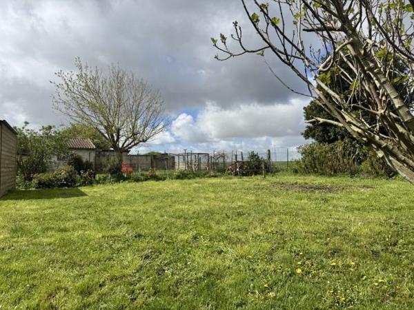 Maison charentaise Arces 60 m²