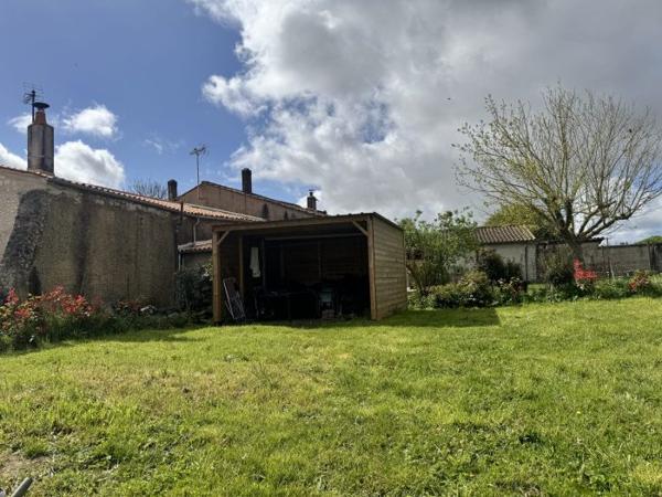 Maison charentaise Arces 60 m²