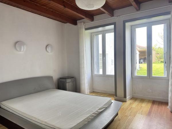 Maison charentaise Arces 60 m²