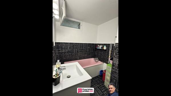 Appartement Saint Priest 4 pièce(s) 70 m2