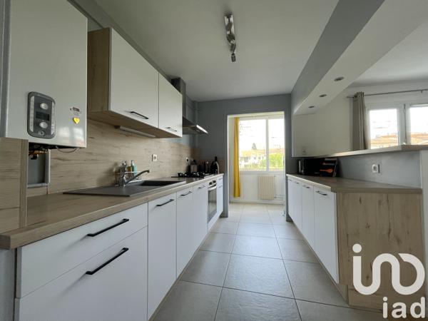 Appartement à vendre 4 pièces 74 m² Bourg-lès-Valence