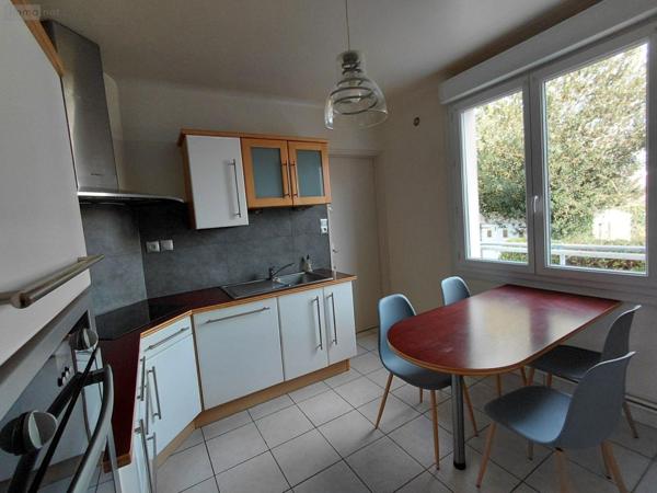 Maison individuelle à vendre à Pontivy dans le Morbihan (56300), ref : 063-476