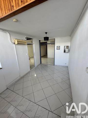 Location maison 4 pièces 64 m² Saint-Louis