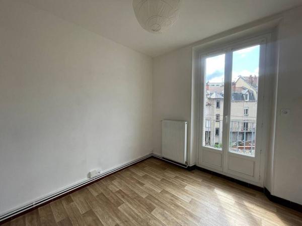 A LOUER - APPARTEMENT T3 CENTRE VILLE