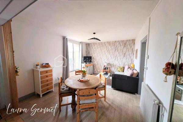 Maison de ville de 75,61 m²