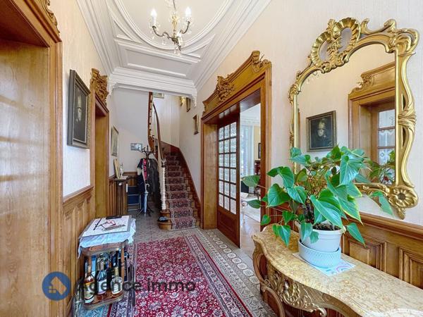 À vendre - Maison bourgeoise, 7 pièces située à Aubigné-Racan (72800)