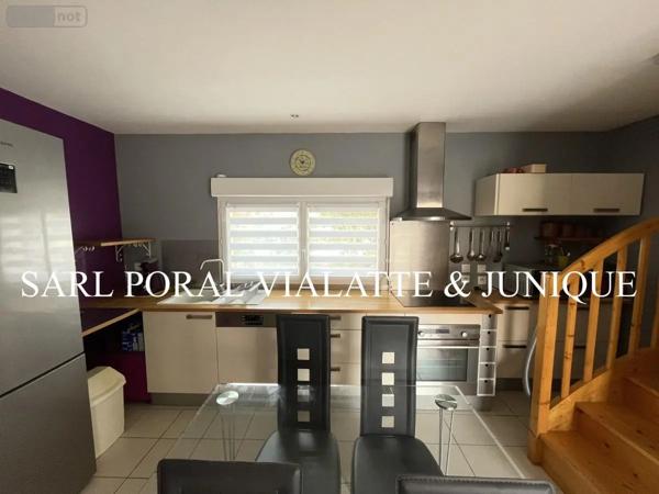 Location - Maison Ambérieu-en-Bugey 01500 2 pièces 47 m 2