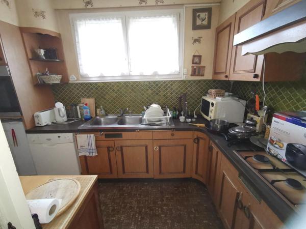 Maison de plain-pied .....