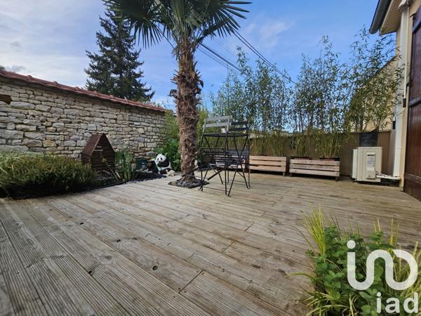 Maison traditionnelle 5 pièces de 125 m² à Puiseaux (45390)