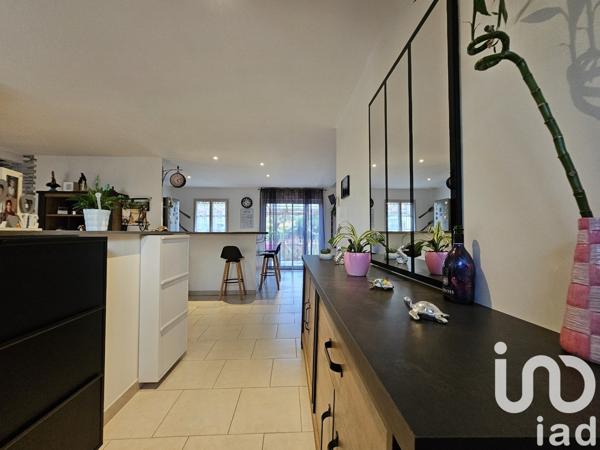 Maison traditionnelle 5 pièces de 125 m² à Puiseaux (45390)