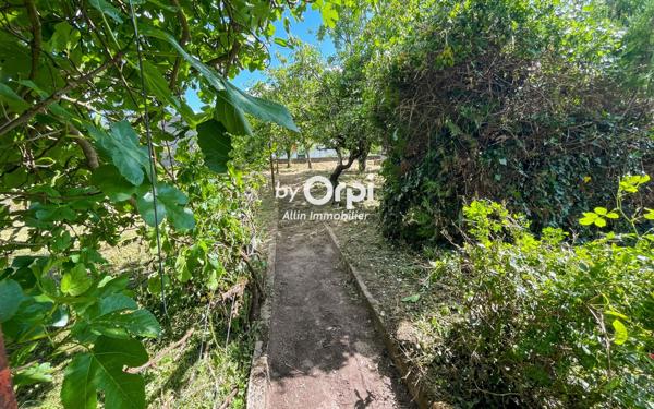 Maison à vendre    4 pièces •  Vallon-en-Sully