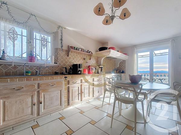 Maison à vendre  8 pièces - 264 m2 DRAGUIGNAN - 83