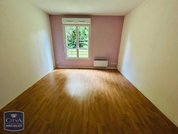 Appartement à louer 1 pièce 30.56m² Maubeuge (59600)