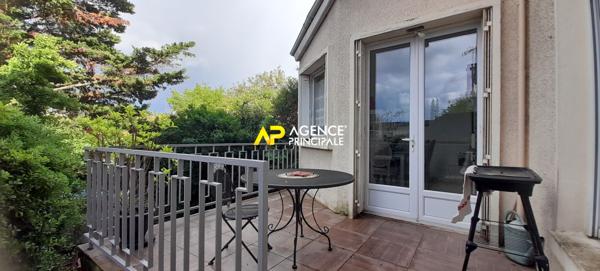 ARGENTEUIL: Centre ville, à 9 minutes de la gare du centre ville, Maison 5 pièces, 3 chambres, salle de jeux et garage €410 000 ** - Référence 4381