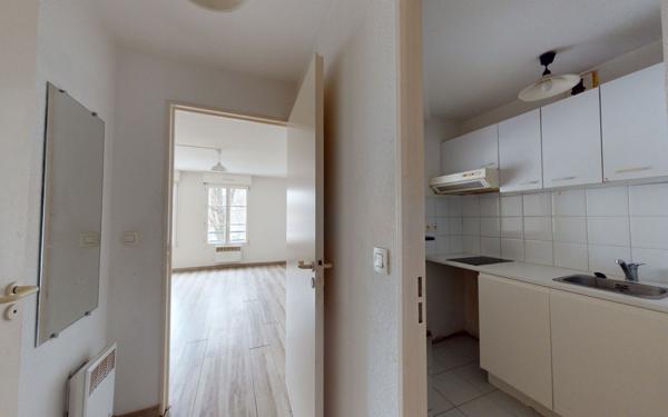 Appartement à vendre    1 pièce • 30 m2 Bordeaux