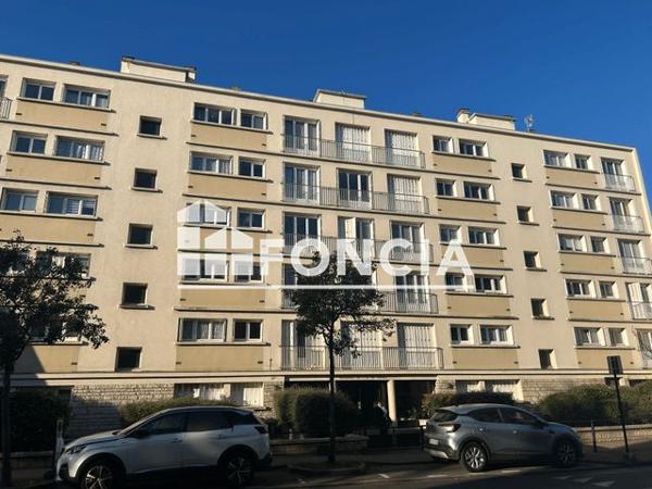 Location Appartement 4 pièces 78.27 m² - 52 BIS RUE GARIBALDI Saint Maur Des Fosses 94100