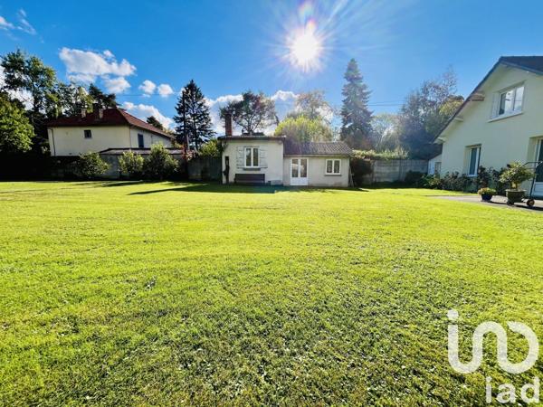 Maison traditionnelle 5 pièces de 91 m² à Le Malesherbois (45330)