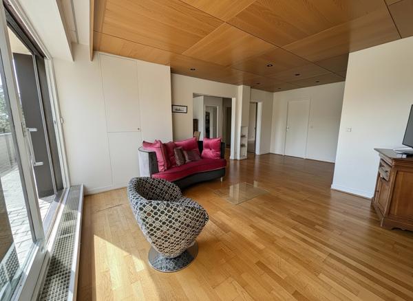 Appartement Verrieres Le Buisson 4 pièce(s) 88 m2