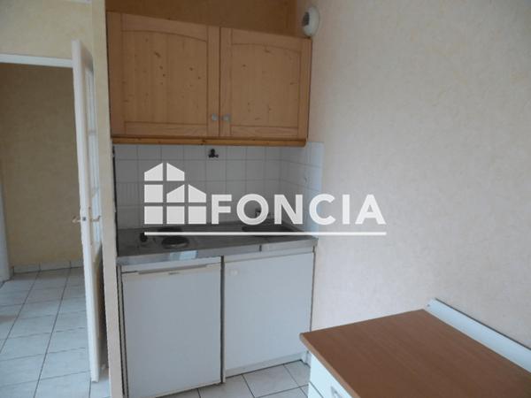 Location Appartement 2 pièces 36.37 m² - SQUARE GREFFIER Orleans 45100