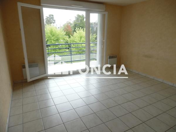Location Appartement 2 pièces 36.37 m² - SQUARE GREFFIER Orleans 45100