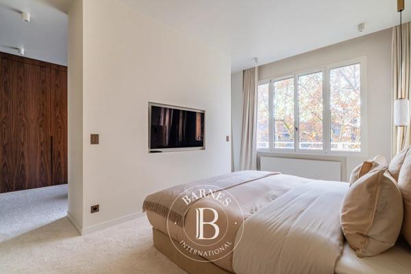 Paris 16ème, Appartement 3 Chambres -  168 m² à vendre